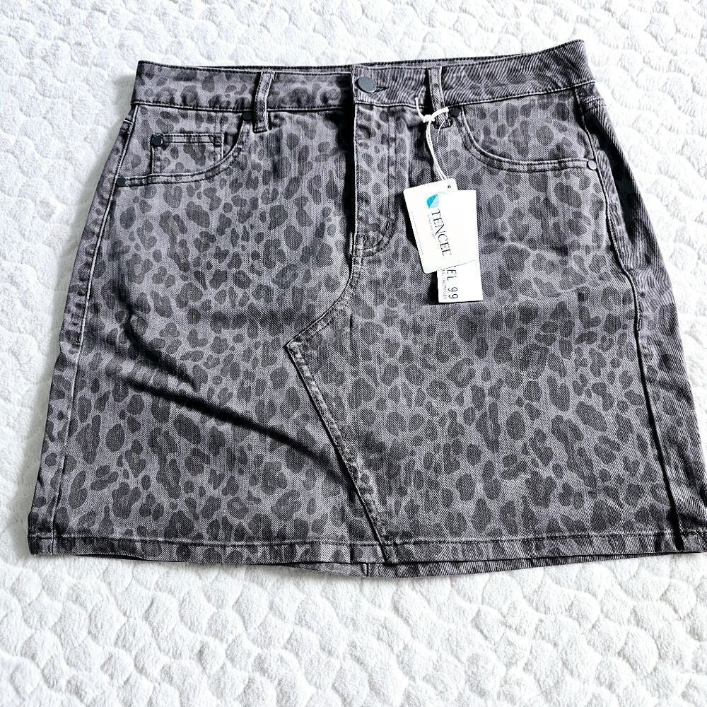 Level 99 Charcoal Leopard Print Denim Mini Skirt